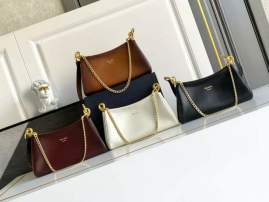 Picture of Louis Vuitton Handbags _SKUfw218530329fw